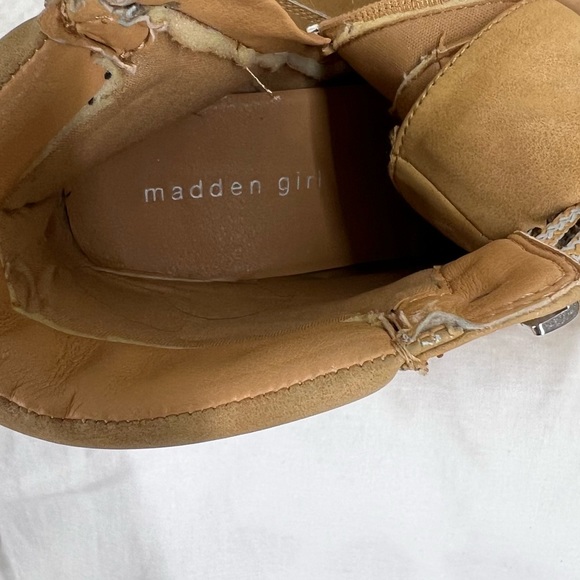 Madden girl womens boots faux  suede brown size 8.5 low heel - Picture 8 of 8